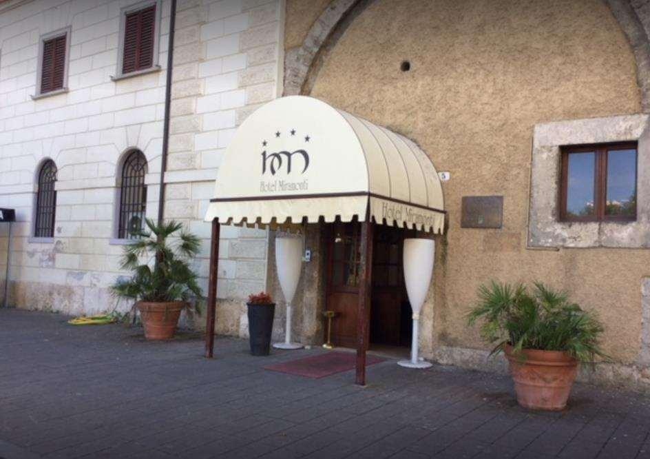 Hotel&Ristorante Miramonti Palazzo Storico Rieti Dış mekan fotoğraf