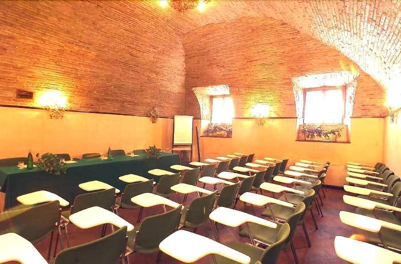 Hotel&Ristorante Miramonti Palazzo Storico Rieti Dış mekan fotoğraf