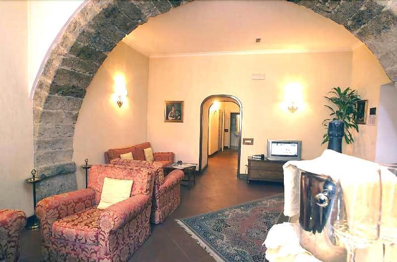 Hotel&Ristorante Miramonti Palazzo Storico Rieti Dış mekan fotoğraf