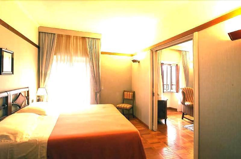 Hotel&Ristorante Miramonti Palazzo Storico Rieti Dış mekan fotoğraf