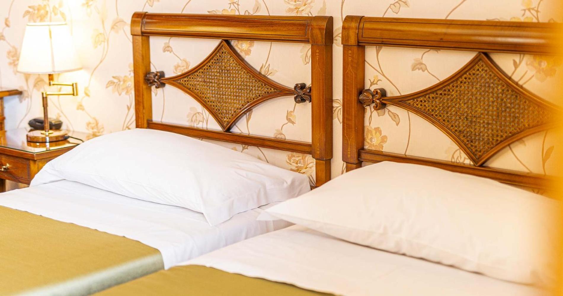 Hotel&Ristorante Miramonti Palazzo Storico Rieti Dış mekan fotoğraf