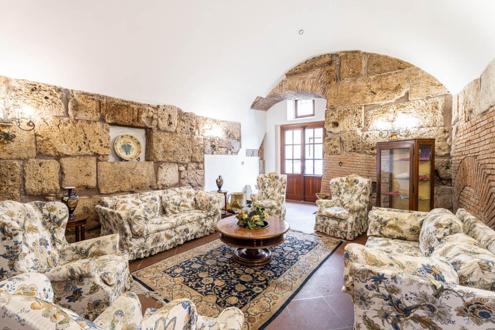 Hotel&Ristorante Miramonti Palazzo Storico Rieti Dış mekan fotoğraf